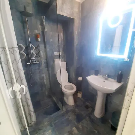 ゲストハウス Blue Wave *